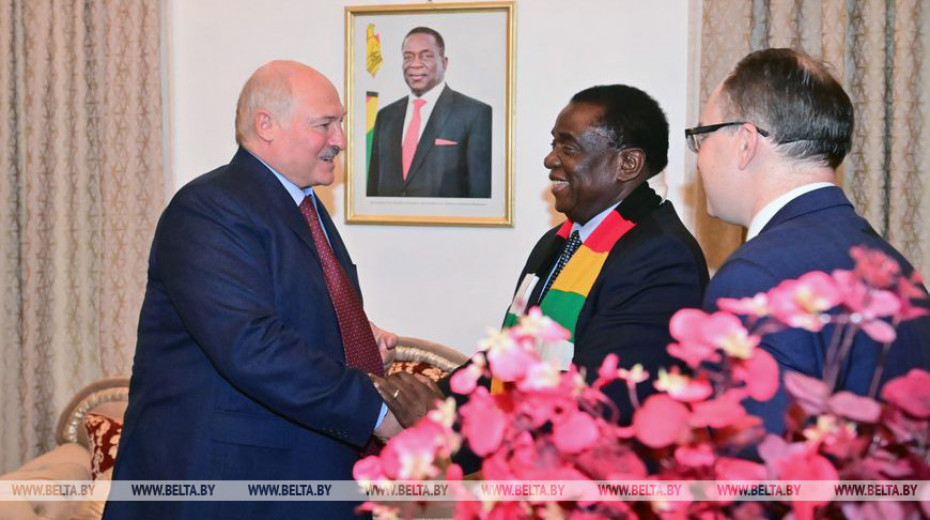 Лукашенко прибыл с государственным визитом в Зимбабве