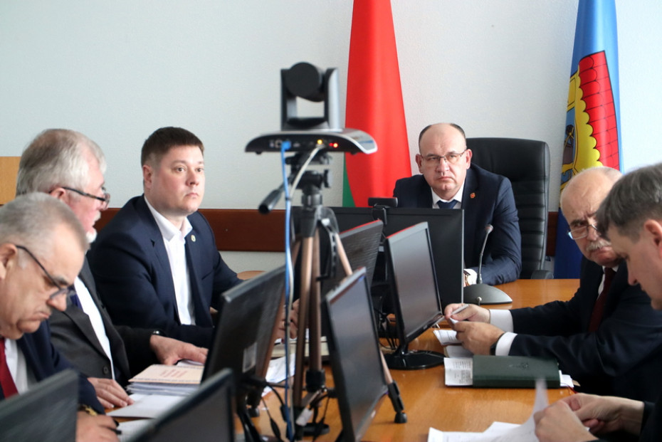 Выездной штаб по подготовке к областным «Дожинкам-2023» состоялся в Зельве
