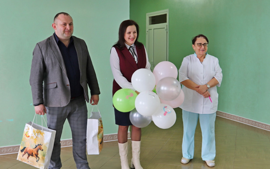 Марафон добрых дел продолжается! Представители Белорусской партии «Белая Русь» посетили детское отделение ЦРБ