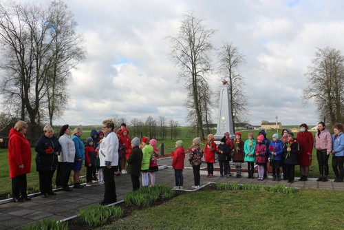 В рамках проекта «Беларусь помнит. Помним каждого» на Зельвенщине прошел традиционный марафон по местам боевой славы