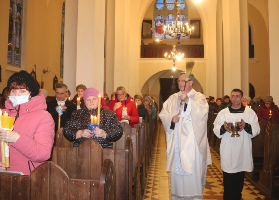 2 лютага зэльвенскія вернікі адзначылі свята Ахвяравання Пана, ці Маці Божай Грамнічнай